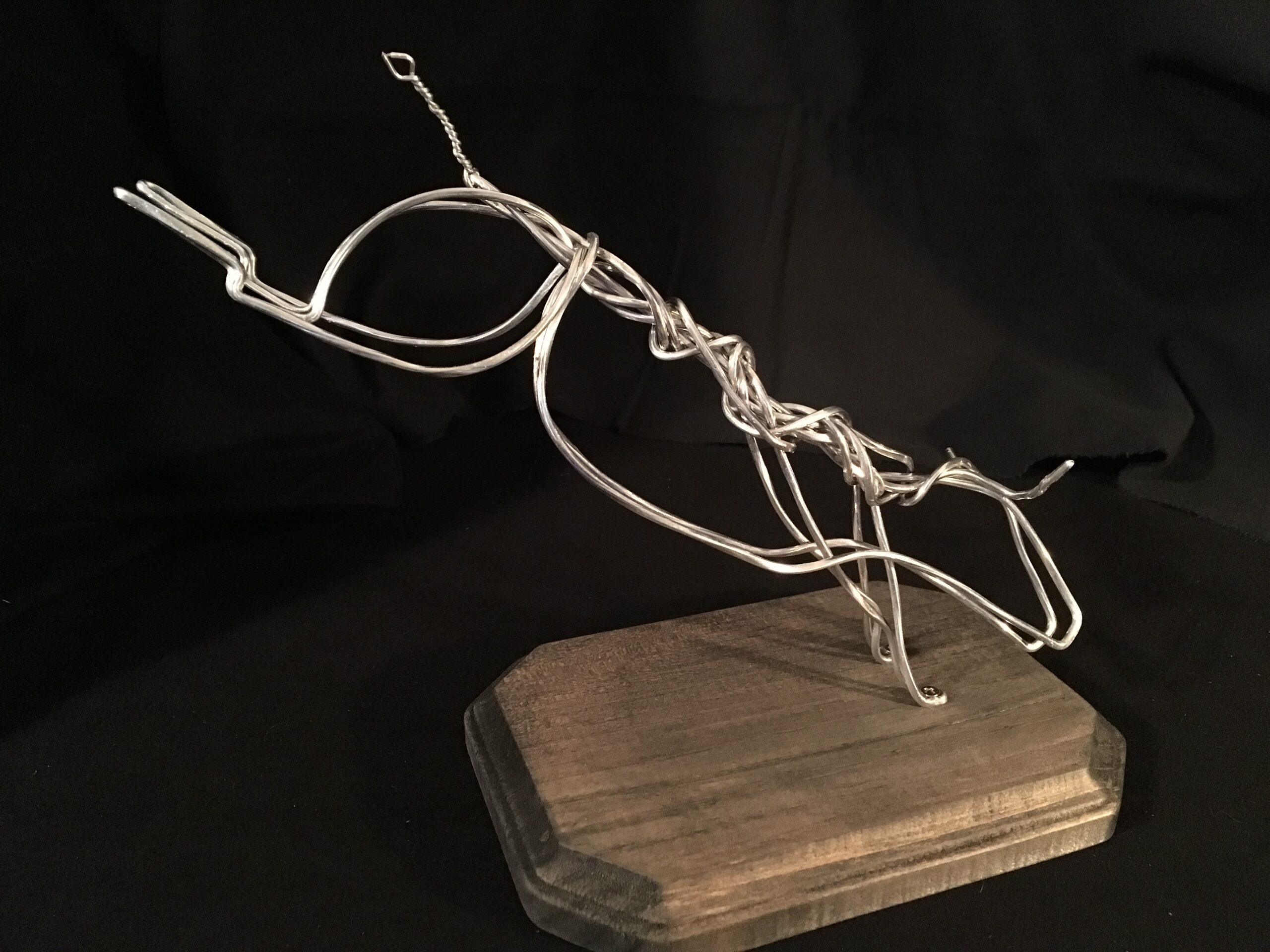 One Wire Sculptures Bucking Bull foreleg